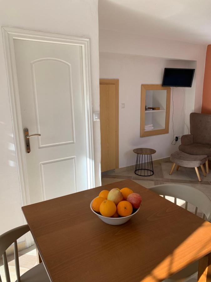 Zacharos Elegant Studio Leonídion Exteriör bild